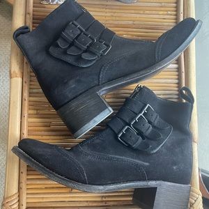 Sendra Black Sude Buckle Witchy Ankle Boots 38